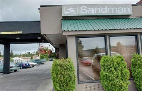 Sandman Hotel 3*