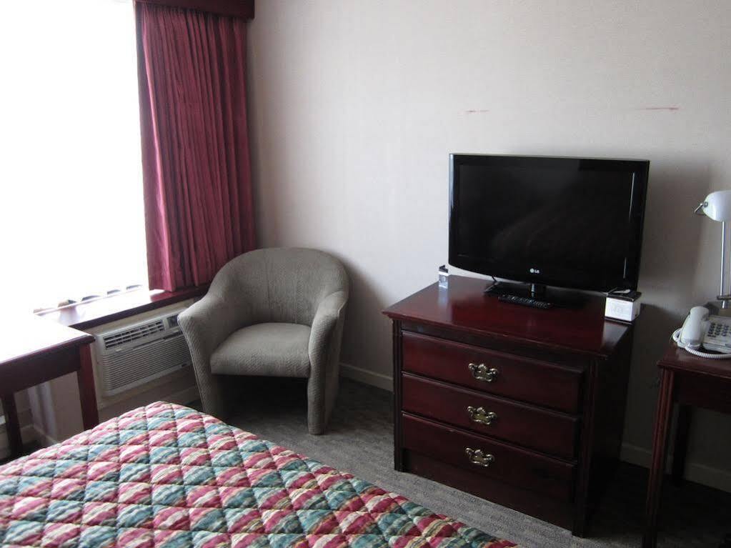 Hotel Sandman 3*